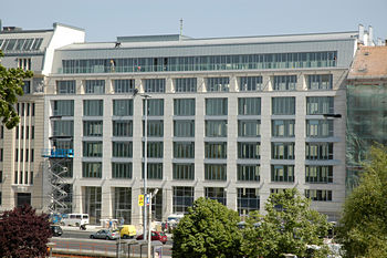 Riverpark Irodah�z